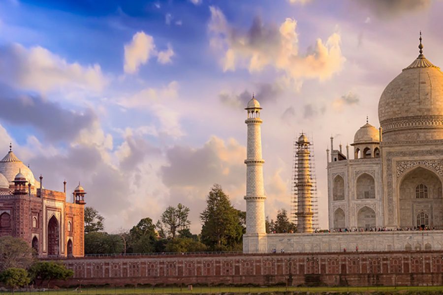 11 Days JOURNEY TO INTOXICATING INDIA